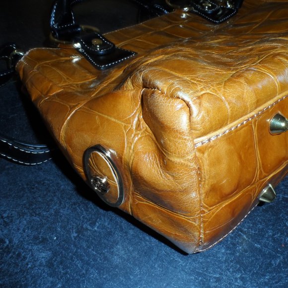 Giani Bernini Brown Crocodile Dome Satchel with Black Straps - Picture 9 of 12